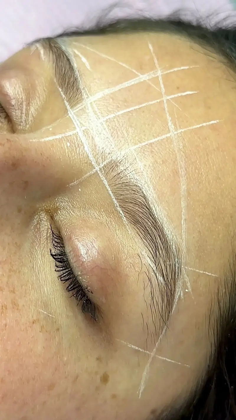 Pestañas y cejas